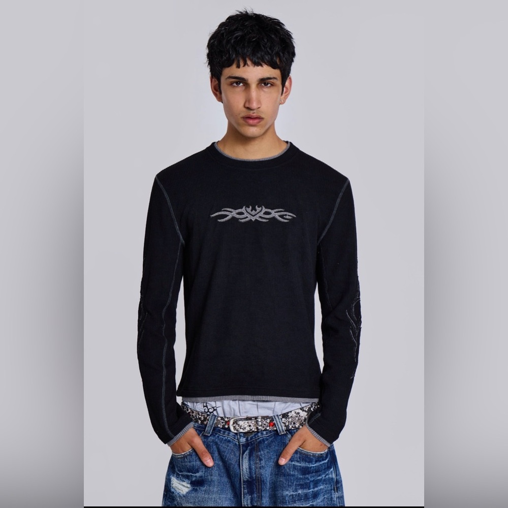 Black Long Sleeve Graphic Shirt